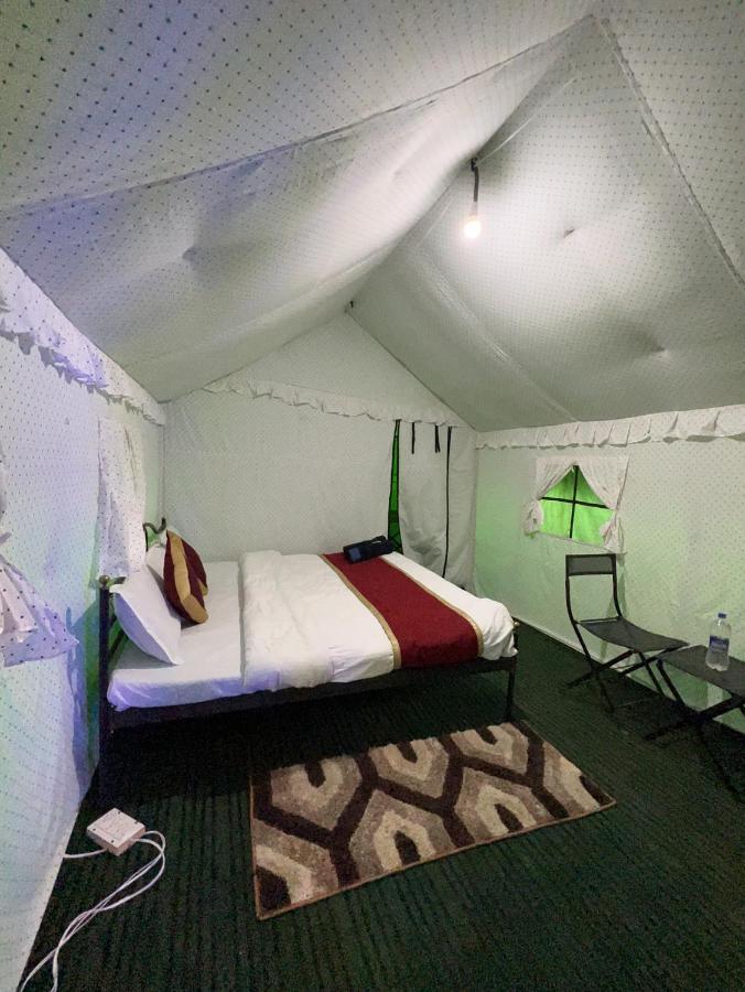 Himalayan Root Swiss Cottage Tents - Camping With Bonfire Manali (Himachal Pradesh) Exterior photo