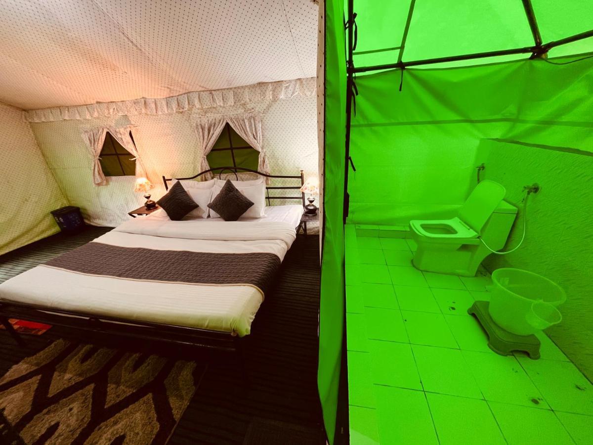 Himalayan Root Swiss Cottage Tents - Camping With Bonfire Manali (Himachal Pradesh) Exterior photo